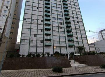 Apartamento de 4 quartos, Curitiba · Apartamento no Centro, 156 m² privativos, 4 dorm., suíte, 2 vagas, reformado