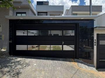 Casa de 3 quartos, Santana de Parnaíba · Sobrado à venda com 3 quartos em Villas do Jaguari, Santana de Parnaíba