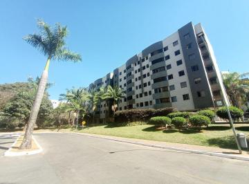 Apartamento de 4 quartos, Brasília · Quatro quartos, 110m², sendo 1 suíte, duas vagas na garagem, Ed. Porto Royal