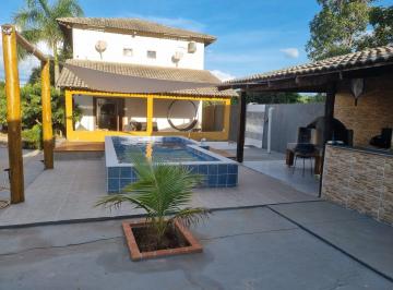Rural de 5 quartos, Niquelândia · Linda casa na Serra da mesa em um condomínio de luxo.