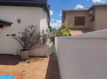 Casa de 3 quartos, Santana de Parnaíba · Casa á venda com 3 dormitórios em Residencial ,Alphaville (Barueri) -SP.