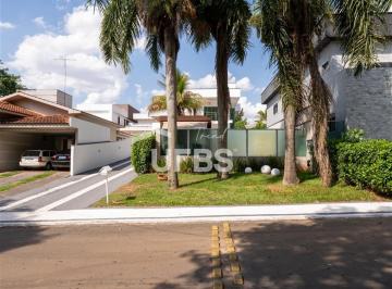 Casa · 270m² · 4 Quartos · 5 Vagas · Jardins Madri - Casa de Condomínio 4 quartos, sendo 4 suítes