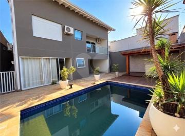 Imagem Principal · Casa reformada, com 3 dormitórios sendo 1 suíte, 2 vagas de garagem , espaço gourmet com psicina