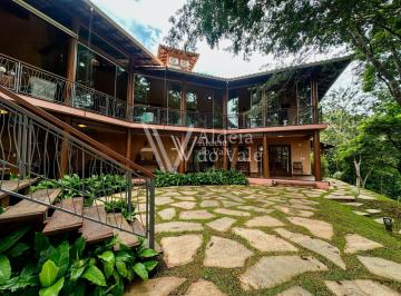 Casa · 980m² · 5 Quartos · 6 Vagas · Casa de Condomínio com 5 suítes no Aldeia do Vale Goiânia