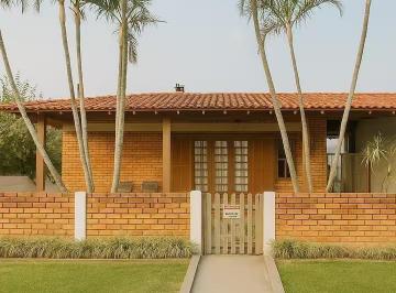 Casa · 3 Quartos · 2 Vagas · Casa em Daniela - aluguel temporada - Florianópolis – SC