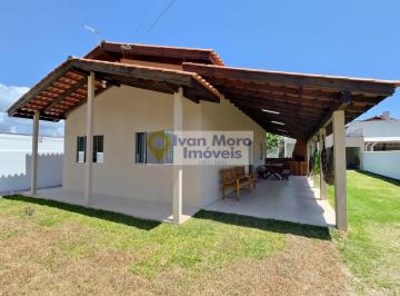 Casa · 4 Quartos · 3 Vagas · Casa em Daniela - aluguel temporada - Florianópolis – SC