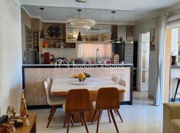 Apartamento · 118m² · 2 Quartos · 3 Vagas · Apartamento de 2 Suítes com Sala de TV Reversível e Varanda Gourmet