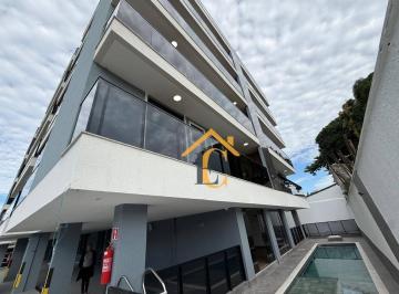 7745efb79188db7684c12b4d43f8ef8a3990f6ae · Apartamento com 2 quartos, sendo 1 suíte à venda, 81 m² por R$ 550.000 - Costazul - Rio das Ostras/R