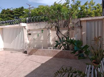 Casa · 229m² · 5 Quartos · 4 Vagas · Casa a venda na Cidade dos Funcionários ao lado da Igreja da Glória. 5 quartos 3