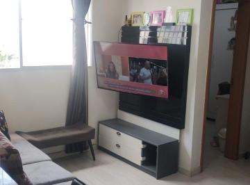 Apartamento · 47m² · 2 Quartos · 1 Vaga · Aparentemente de 2 quartos na Maraponga