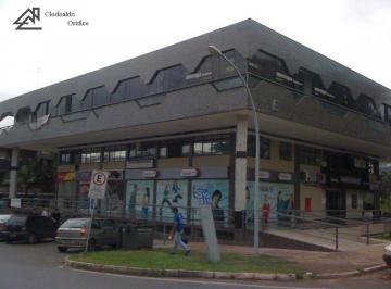 Comercial , Brasília · Sala comercial com vista para avenida.