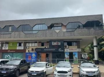 Comercial , Brasília · Sala comercial com vista para avenida.
