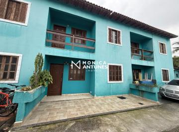 Casa · 60m² · 2 Quartos · 1 Vaga · Casa em Mini Condomínio com 2 Quartos, Sacada e Piscina | Itaipuaçu