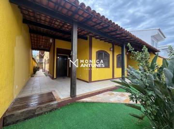 Casa · 480m² · 6 Quartos · 4 Vagas · Casa com 6 Quartos, 2 Suítes, Piscina e Sauna à Venda em Itaipuaçu | Maricá