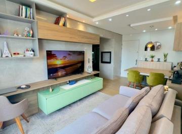 Apartamento · 60m² · 2 Quartos · 1 Vaga · Apartamento de 2 dormitorios à venda em Jardim Botânico, Porto Alegre.
