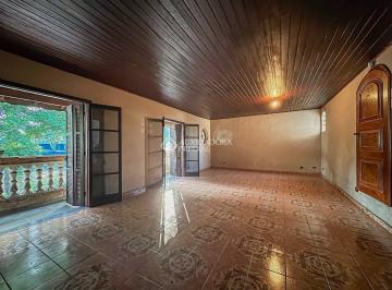 Casa · 160m² · 4 Quartos · 2 Vagas · Amplo Sobrado com 160m² Privativos e 3 Suítes - Excelente Oportunidade no Taboão