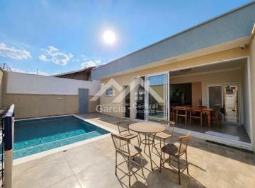 Casa · 130m² · 3 Quartos · 2 Vagas · Casa com piscina no bairro Casablanca em Peruíbe