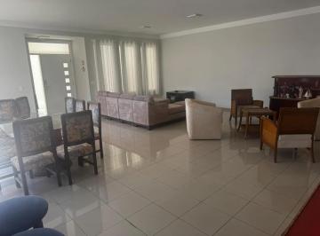 Casa · 328m² · 3 Quartos · 4 Vagas · Casa Mobiliada no Tivoli Park com Suíte Master