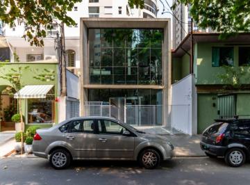 Comercial · 280m² · 2 Vagas · Prédio comercial na Rua Graúna, 182 • 280 m²