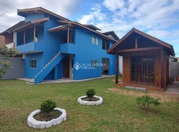 Casa · 115m² · 5 Quartos · 2 Vagas · Casa 5 dormitórios 115m2 privativos 2 vagas de garagem no bairro Sao Joao do Rio Vermelho