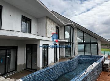 Casa · 420m² · 4 Quartos · 6 Vagas · Casa de Condomínio para venda em Loteamento Residencial Arborais de 420.00m² com 4 Quartos, 4 Suites