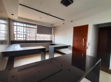 fb92ab35-0e3d-4632-b243-4374fa95ae24 · Conjunto comercial para venda em Centro, 61m²