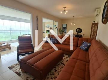 Apartamento · 3 Quartos · 🌊🏢 Apartamento de 3 Dormitórios (1 Suíte) com Lavabo no Condomínio Edifício Enseada 
