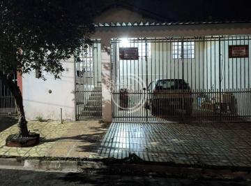 Casa · 3 Quartos · 2 Vagas · Casa à venda em Votorantim, sendo 3 quartos (sendo 1 suíte), sala, 2 banheiros, cozinha, churrasquei