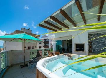 Apartamento · 130m² · 3 Quartos · 2 Vagas · Cobertura Duplex de 03 dormitórios com Jacuzzi para locação de temporada no centro