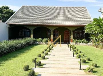 c402f728bac02119223245497ea25626b79d4e52 · Casa semimobiliada com 1 suite + 2 dormitórios à venda, 210 m² por R$ 1.350.000 - Neva - Cascavel/PR
