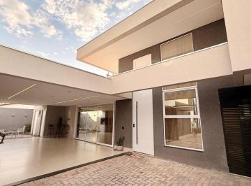 Casa de 3 quartos, Arniqueira · Arniqueiras - 3 Suítes - 232m - Moderna - Energia Fotovoltaica - Piscina e Gourmet - Maravilhosa