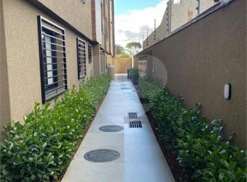 Apartamento de 1 quarto, Curitiba · STUDIO MOBILIADO PRÓXIMO À PUC | ÁGUA E INTERNET INCLUSAS