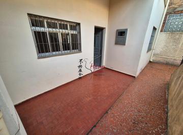 Casa · 55m² · 2 Quartos · Casa 2 quartos R$ 1.700,00 (Rua Fausto Lex) Vila Zat