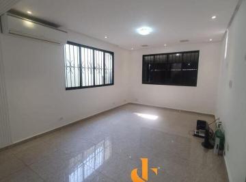 Casa · 150m² · 3 Quartos · 2 Vagas · Casa Mobiliada 3 Quartos, 2 Vagas e Área Externa Ampla - Próx. Univ. Paulistana