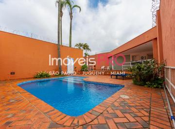 Casa · 574m² · 5 Quartos · 8 Vagas · Excelente casa