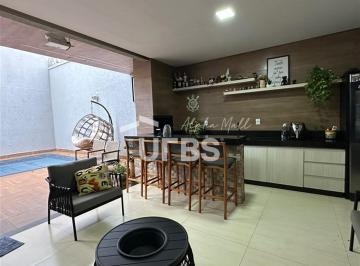 Casa · 210m² · 3 Quartos · 4 Vagas · Jardim Atlântico - Casa 3 quartos, sendo 3 suítes