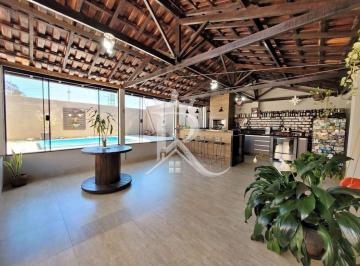 Casa · 140m² · 3 Quartos · 3 Vagas · VENDO Casa Assobradada com Área Gourmet com Piscina