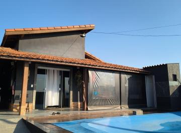 Casa · 120m² · 3 Quartos · 2 Vagas · Casa moderna com piscina à venda no Bairro Moreiras – Mairinque/SP