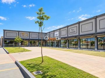 09f9bea43a6b29ef761c66d0260e27eaf9aa2fbb · Sala comercial de 43m² em região privilegiada para locação