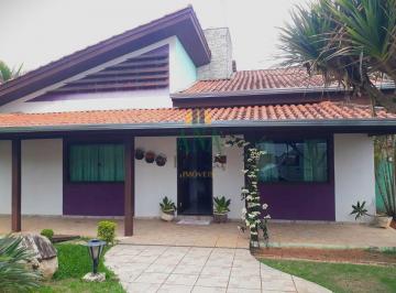 Casa · Casa à venda 3 suítes