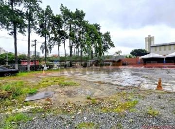 Comercial · 300m² · 50 Vagas · "Terreno em Guarulhos com Piscina com 4000m"