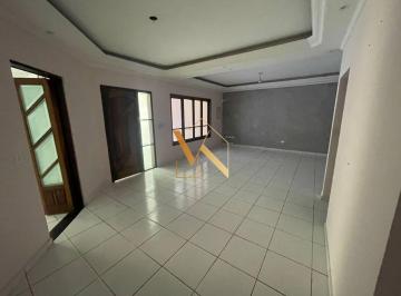 8f21fec83c33b83235eeefd5f5a7e48941a20ca4 · Casa com 4 dormitórios à venda, 265 m² por R$ 1.600.000,00 - Centro - Arujá/SP