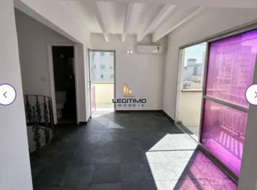 88936f88d41270adf7e2605b545daf5d11938311 · Cobertura reformada para locação em Pinheiros, 75m², 2 quartos, 1 suíte, 1 vaga e 3 sacadas. Sol o d