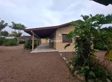 Casa · 5 Quartos · 1 Vaga · IMÓVEL CONSTRUIDO EM 720 M² COM PISCINA NO BAIRRO ITAPEMA DO NORTE