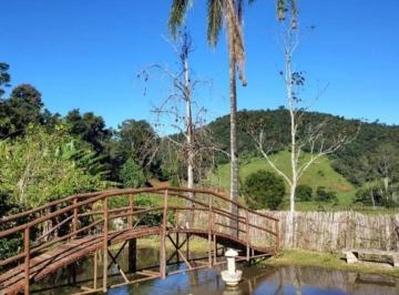 37221470867719054925b7ad188581a9b32cd95c · Chácara à venda com 3 quartos, 3.860 m² e porteira fechada — Serra dos Toledos, Itajubá/MG
