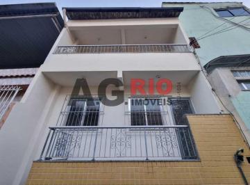 Casa · 75m² · 2 Quartos · Casa de rua : / Residencial / Madureira