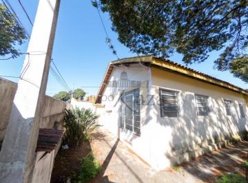 Casa · 341m² · 2 Quartos · 4 Vagas · Casa Padrão em São José dos Campos