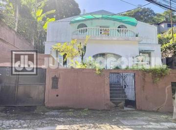 Casa · 181m² · 4 Quartos · 2 Vagas · Joá- Rio de Janeiro / Casa duplex- 4 quartos-2 suítes -terraço com piscina, 2 v