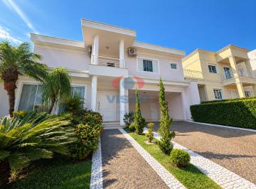 Casa · 385m² · 4 Quartos · 4 Vagas · Imagine viver com conforto, sofisticação e lazer completo em um dos condomínios mais desejados de In