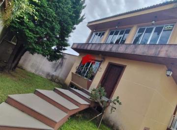Casa · 350m² · 7 Quartos · 4 Vagas · Sobrado com 350m² 7 quartos, à venda, no bairro Capão Raso em Curitiba